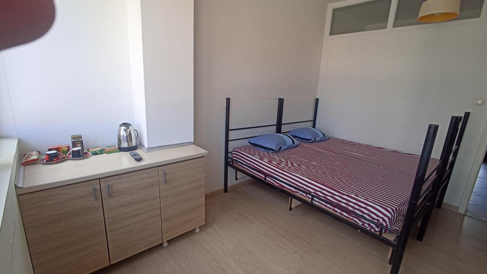 Newborn Comfort Hostel The Biggest Hostel Of Town With Best Location Приштина Экстерьер фото